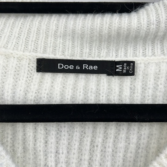 Doe and Rae white tie dye purple sweater size medium - Picture 3 of 8